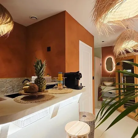 Escape Zen - And * צ'מבלי